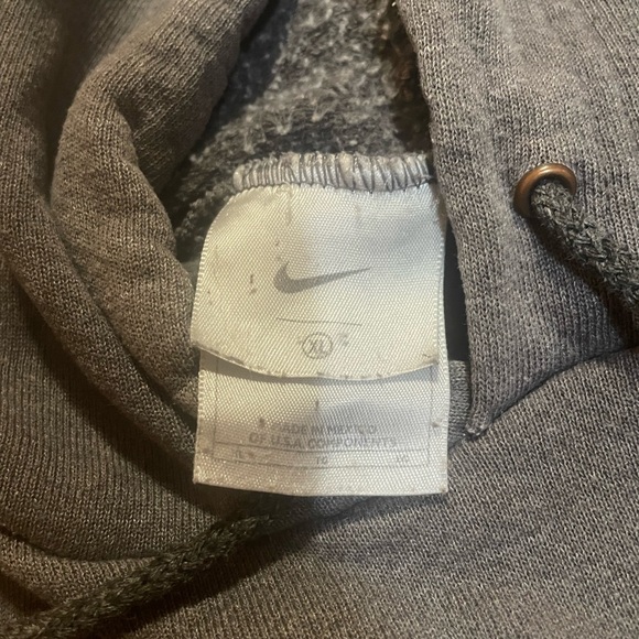 Vintage Nike Center Swoosh Hoodie - Picture 3 of 4